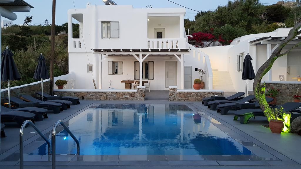 Villa Varnali Small Boutique Mykonos Town ภายนอก รูปภาพ