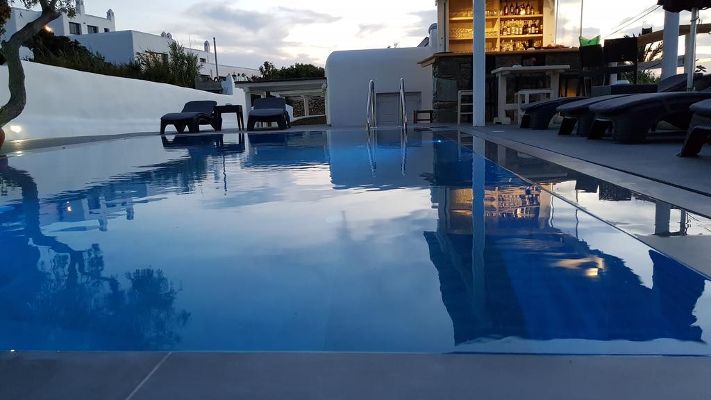 Villa Varnali Small Boutique Mykonos Town ภายนอก รูปภาพ